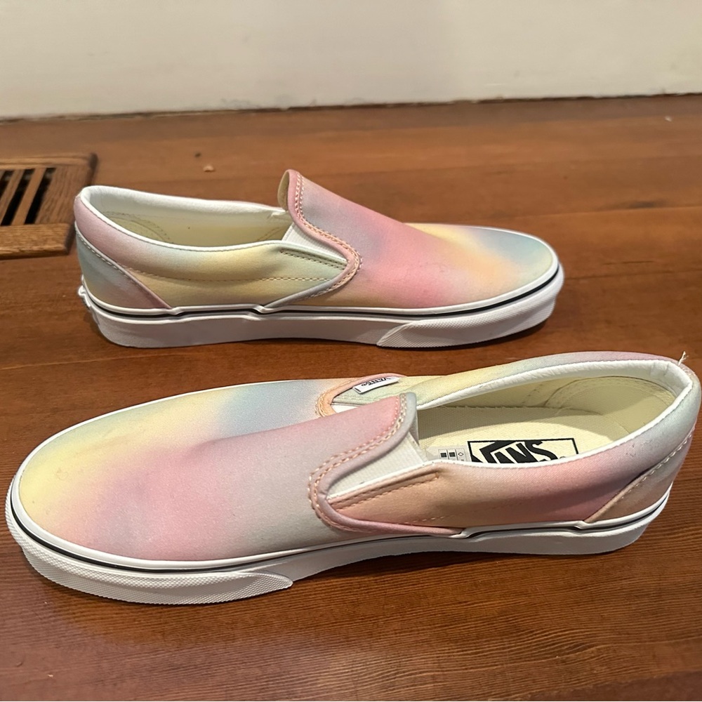 Vans - Picture 4 of 8